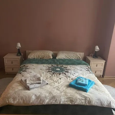 затишні Apartment *